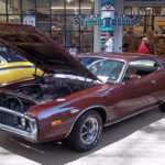 dodge charger 74 weinrot